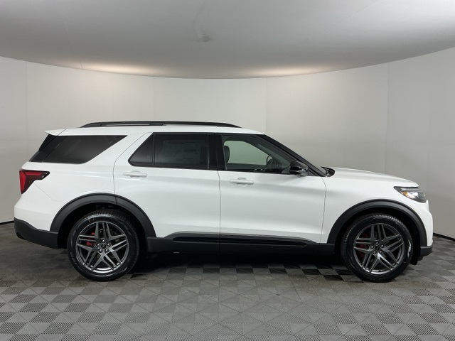 New 2026 Ford Explorer ST - photo 18