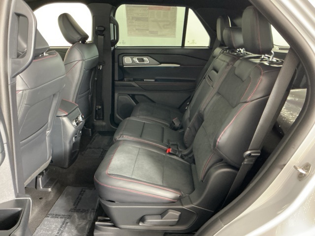 New 2026 Ford Explorer ST - photo 8