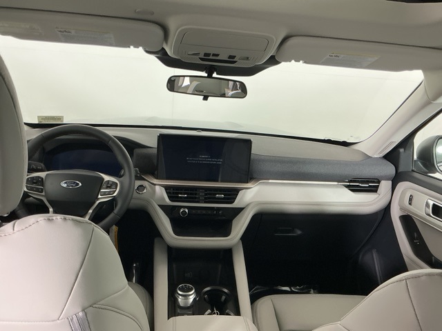 New 2026 Ford Explorer - photo 1