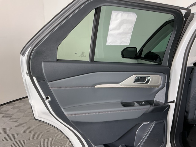 New 2026 Ford Explorer ACTIV - photo 4