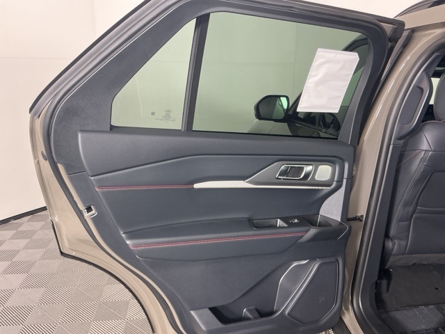 New 2026 Ford Explorer ST - photo 6