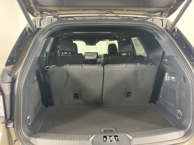 New 2026 Ford Explorer ST - photo 9