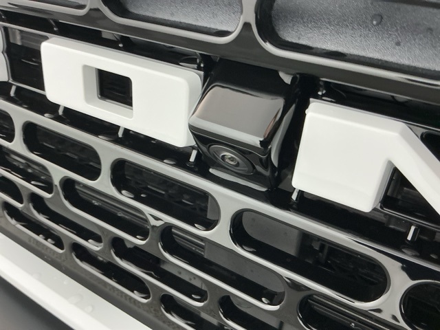New 2025 Ford Bronco - photo 2
