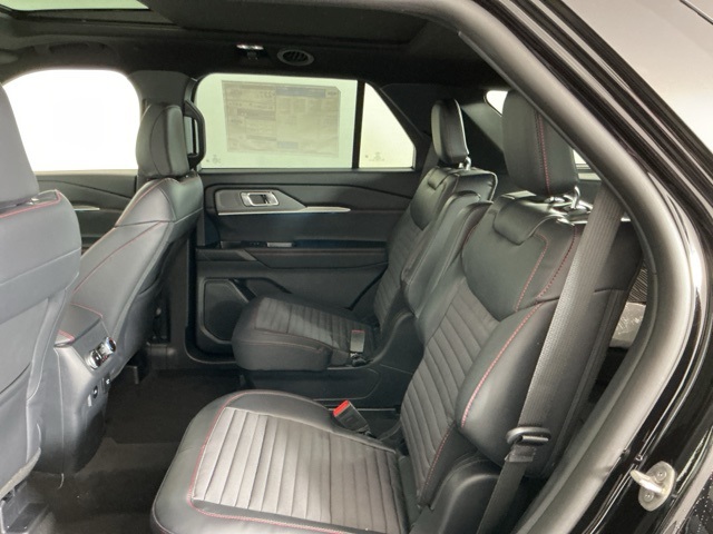 New 2026 Ford Explorer ST-Line - photo 8