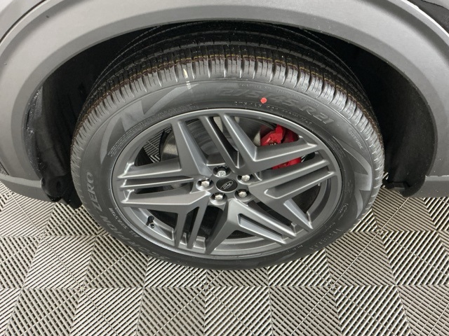 New 2026 Ford Explorer ST-Line - photo 14