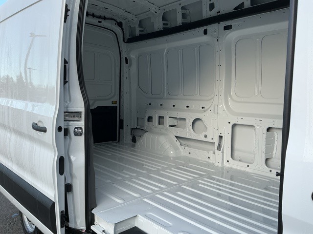 New 2026 Ford Transit 350 - photo 2