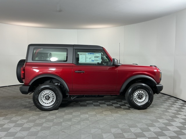 New 2026 Ford Bronco Base - photo 4