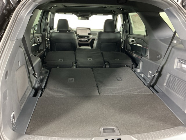 New 2026 Ford Explorer ST - photo 14