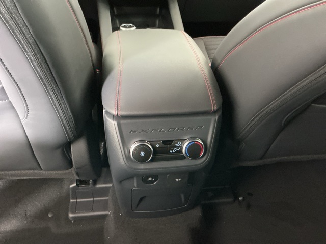 New 2026 Ford Explorer ST-Line - photo 6