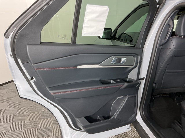 New 2026 Ford Explorer ST-Line - photo 7