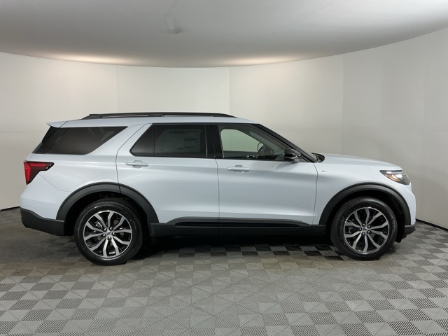 New 2026 Ford Explorer ST-Line - photo 19