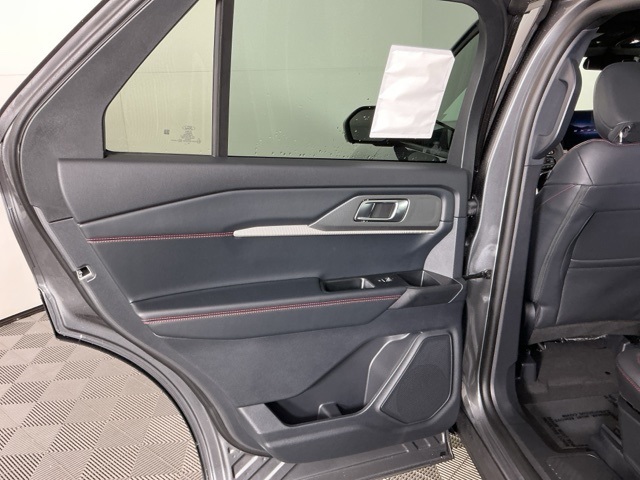 New 2026 Ford Explorer ST-Line - photo 6