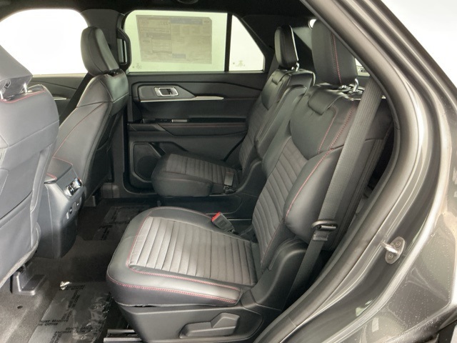 New 2026 Ford Explorer ST-Line - photo 7