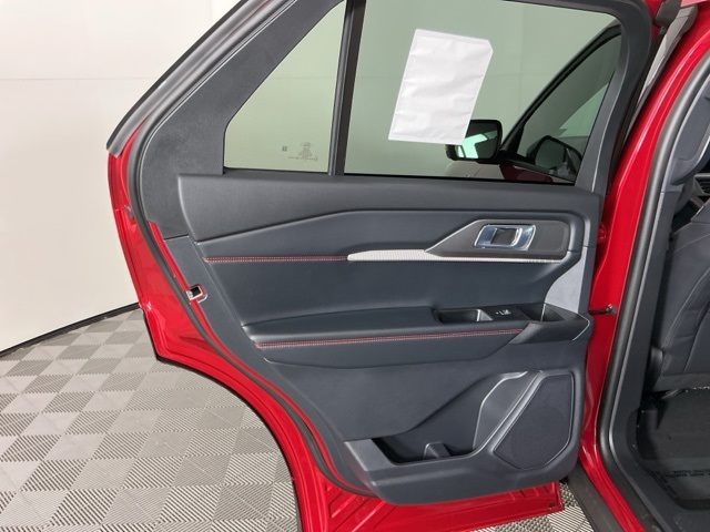 New 2026 Ford Explorer ST-Line - photo 5