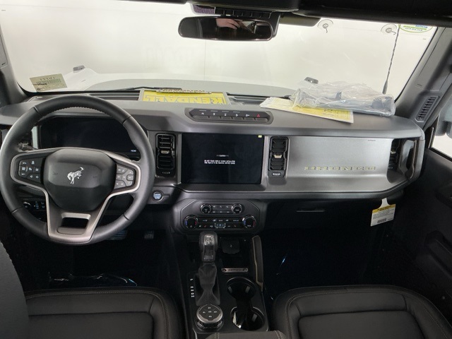 New 2026 Ford Bronco Badlands - photo 3