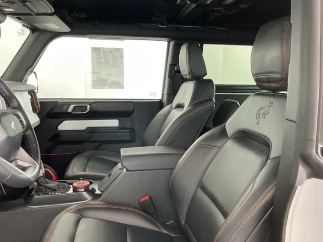 Used 2025 Ford Bronco - photo 16