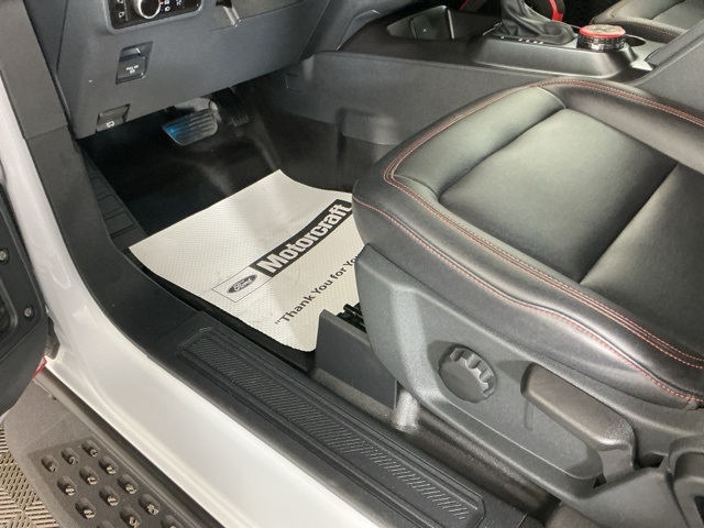 Used 2025 Ford Bronco - photo 17