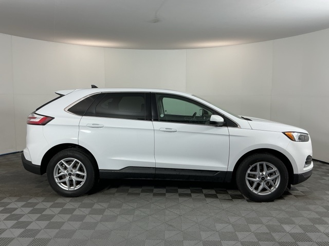 Used 2024 Ford Edge SEL - photo 4