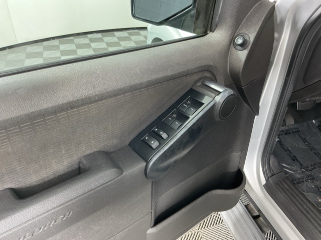 Used 2010 Ford Explorer XLT - photo 25