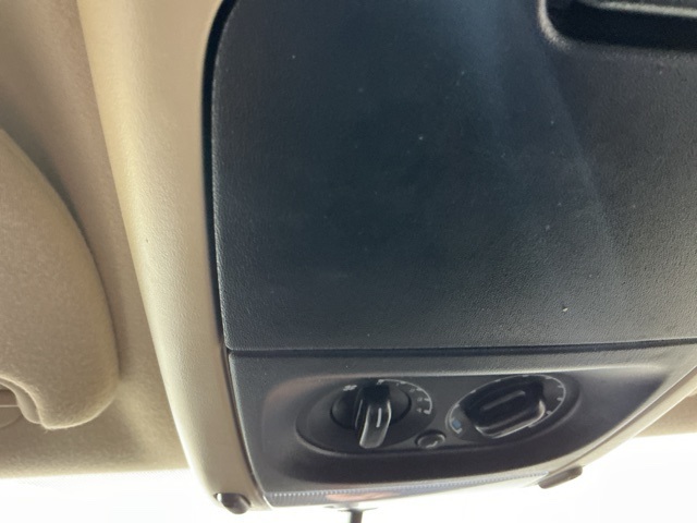 Used 2010 Ford Explorer XLT - photo 5