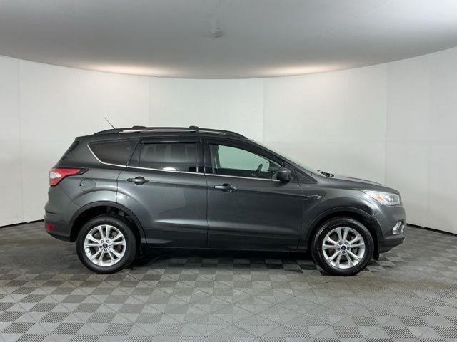Used 2017 Ford Escape SE - photo 27