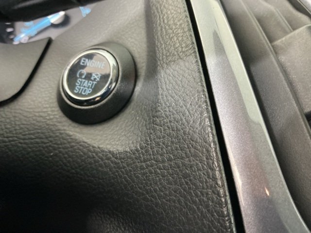 Used 2014 Ford Focus Titanium - photo 12