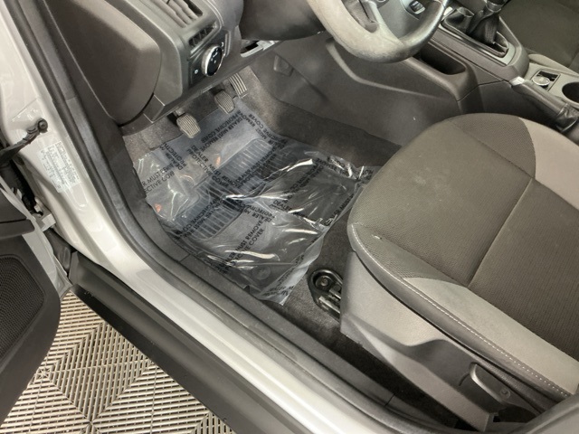 Used 2014 Ford Focus S - photo 4