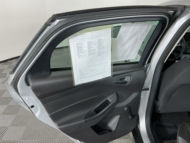 Used 2014 Ford Focus S - photo 11