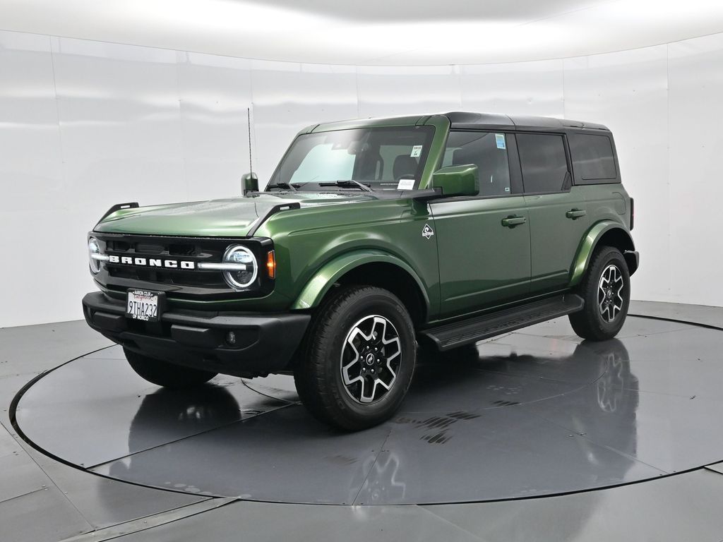 Used 2025 Ford Bronco Outer Banks - photo 40