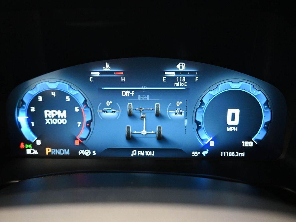 Used 2025 Ford Bronco - photo 2