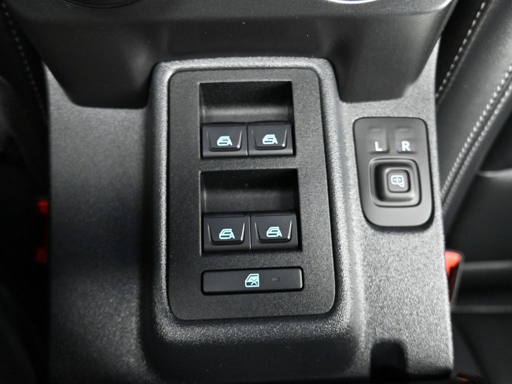 Used 2025 Ford Bronco Outer Banks - photo 8