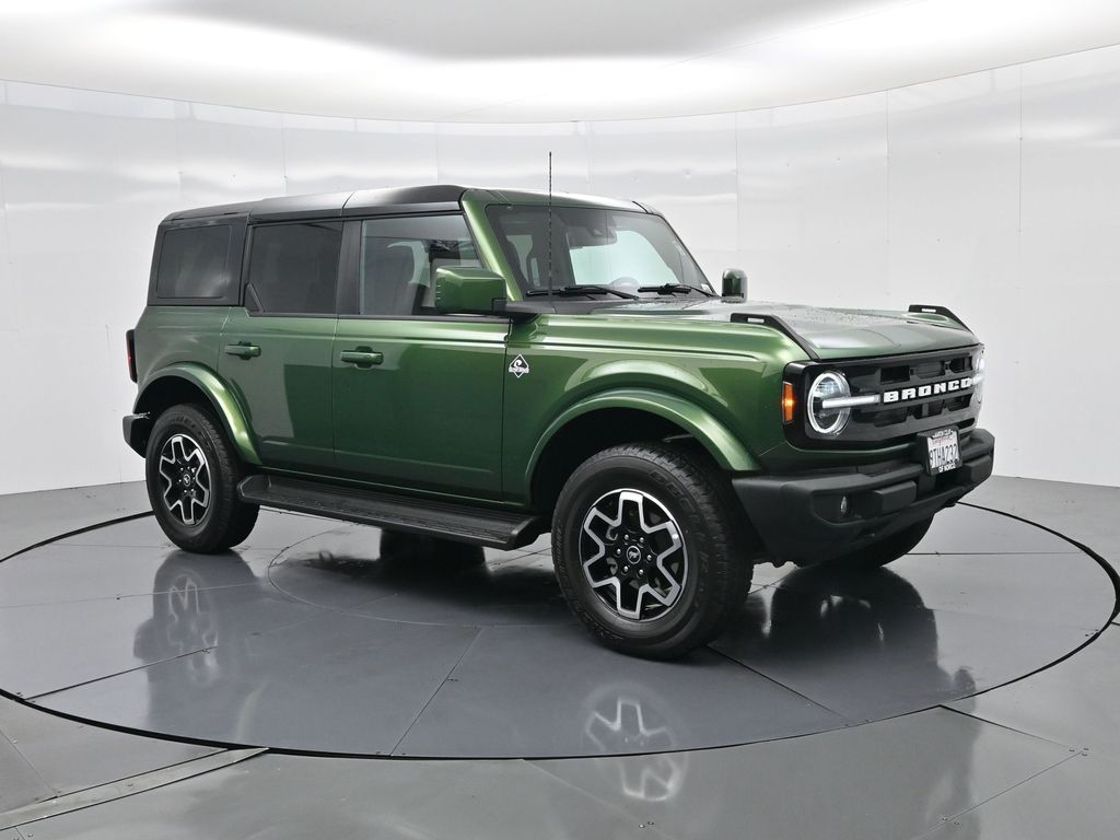 Used 2025 Ford Bronco Outer Banks - photo 42