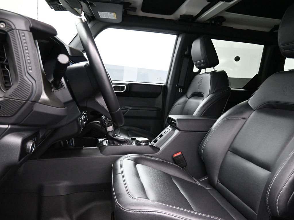 Used 2025 Ford Bronco Badlands - photo 54