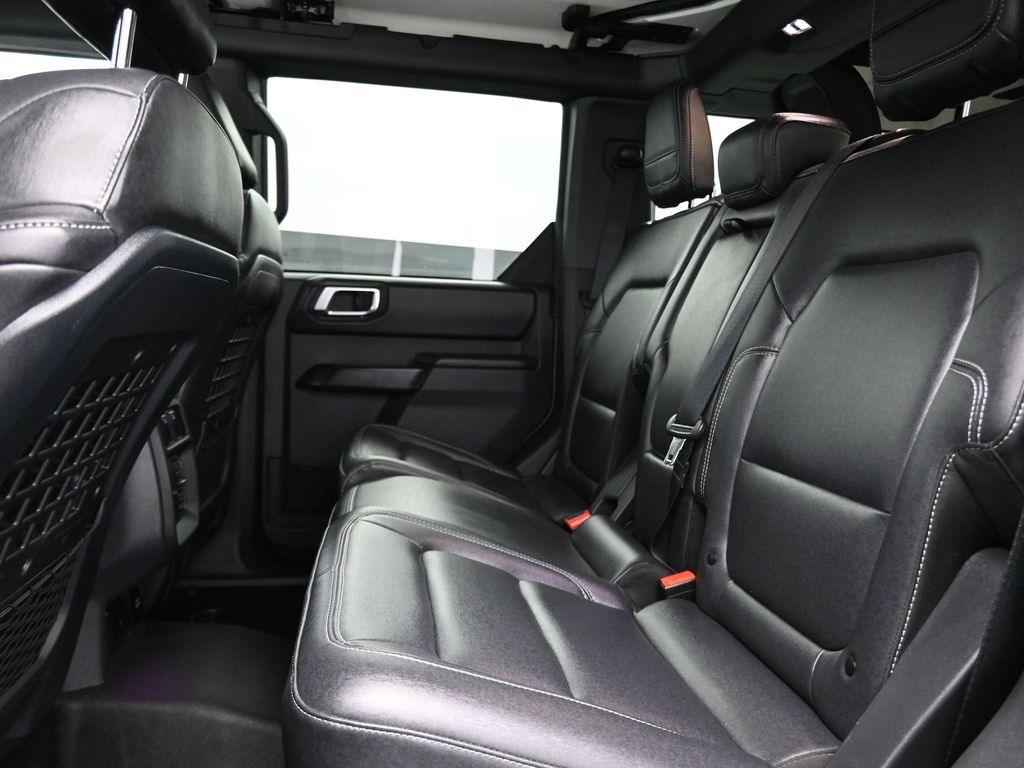Used 2025 Ford Bronco - photo 1