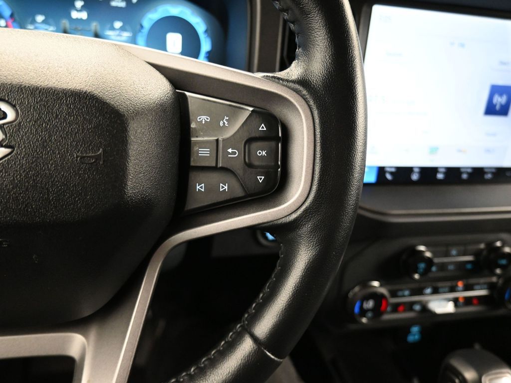 Used 2025 Ford Bronco Badlands - photo 7