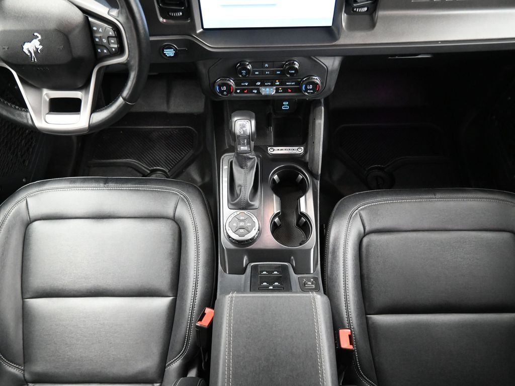 Used 2025 Ford Bronco Badlands - photo 11