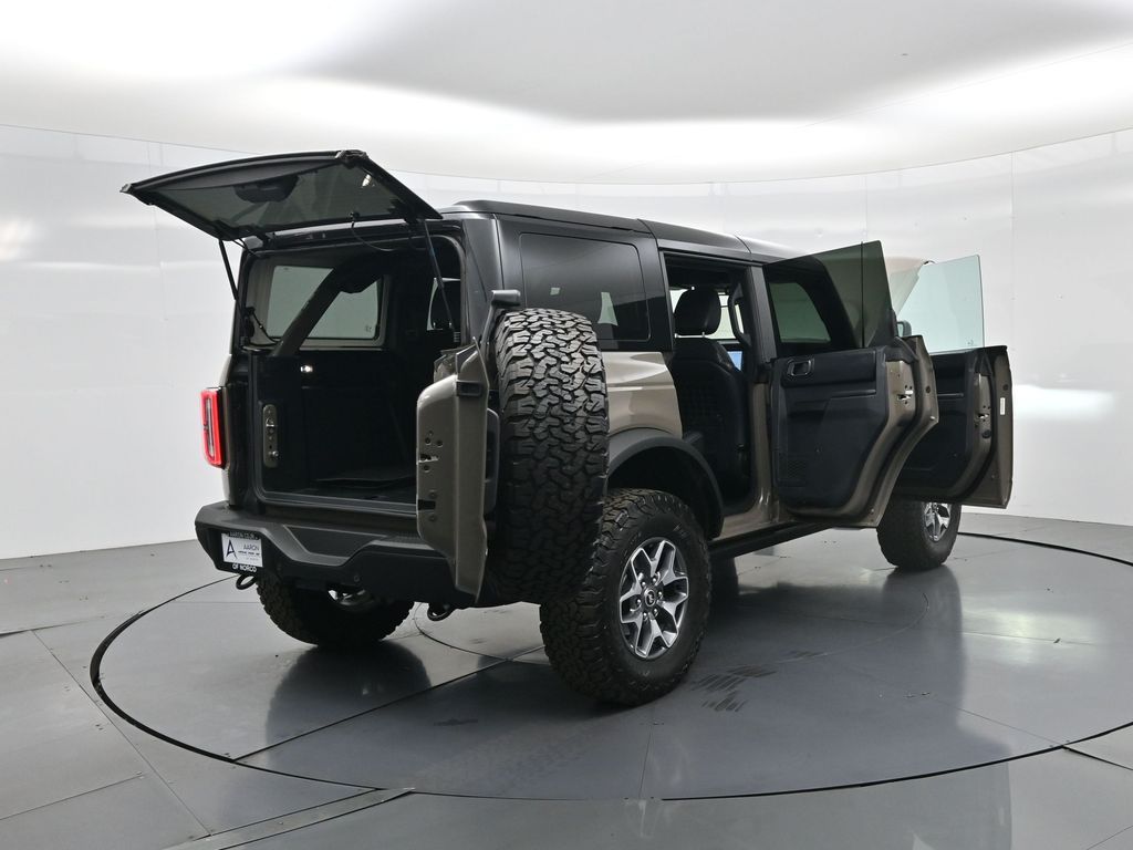 Used 2025 Ford Bronco Badlands - photo 18