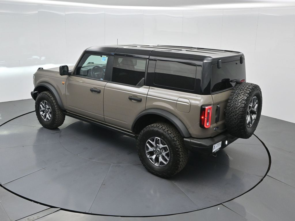 Used 2025 Ford Bronco Badlands - photo 37