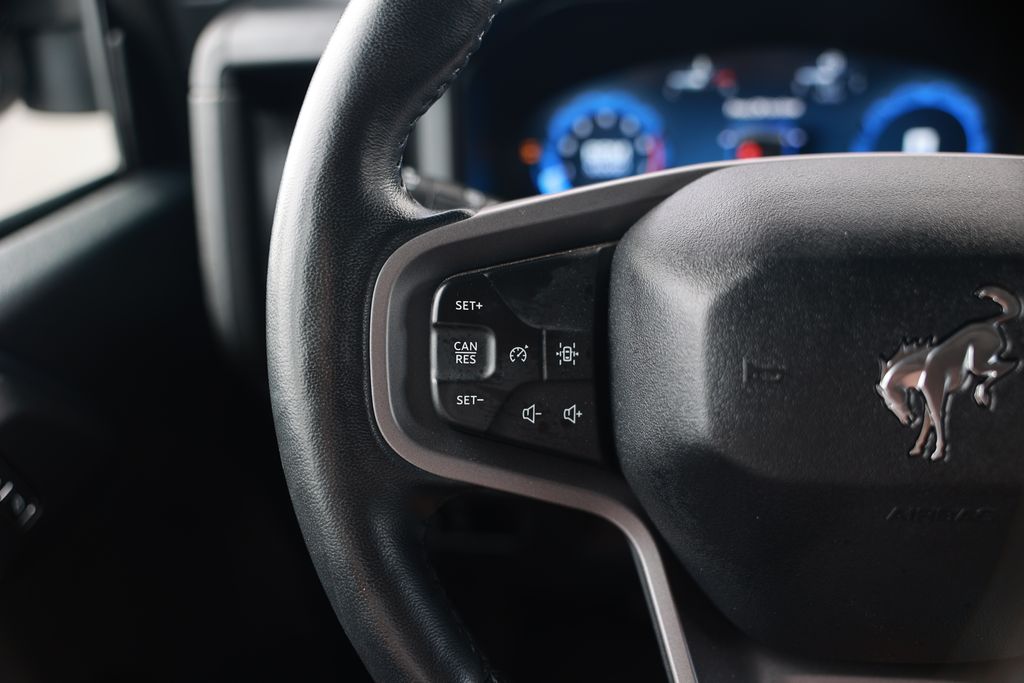 Used 2025 Ford Bronco Badlands - photo 3
