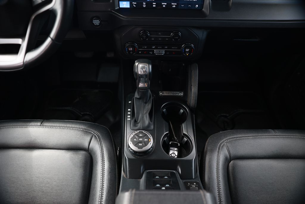 Used 2025 Ford Bronco Badlands - photo 10