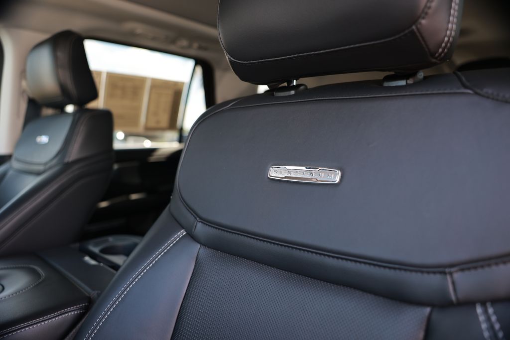 Used 2025 Ford Expedition Platinum - photo 38