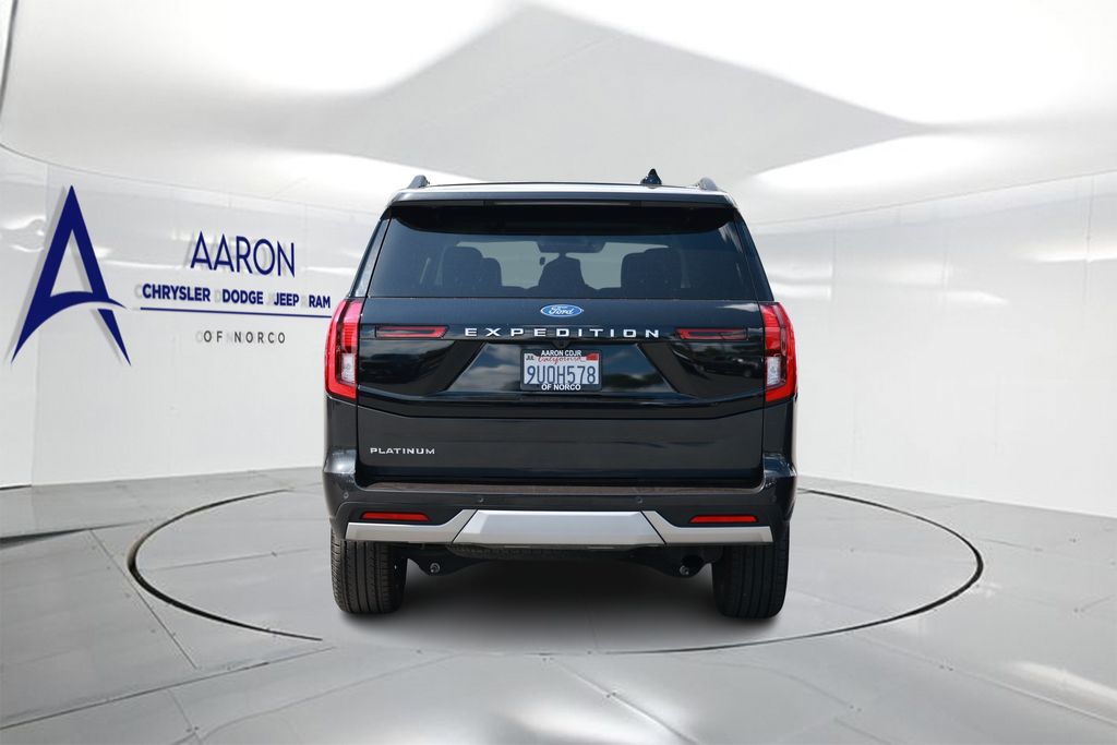 Used 2025 Ford Expedition Platinum - photo 22