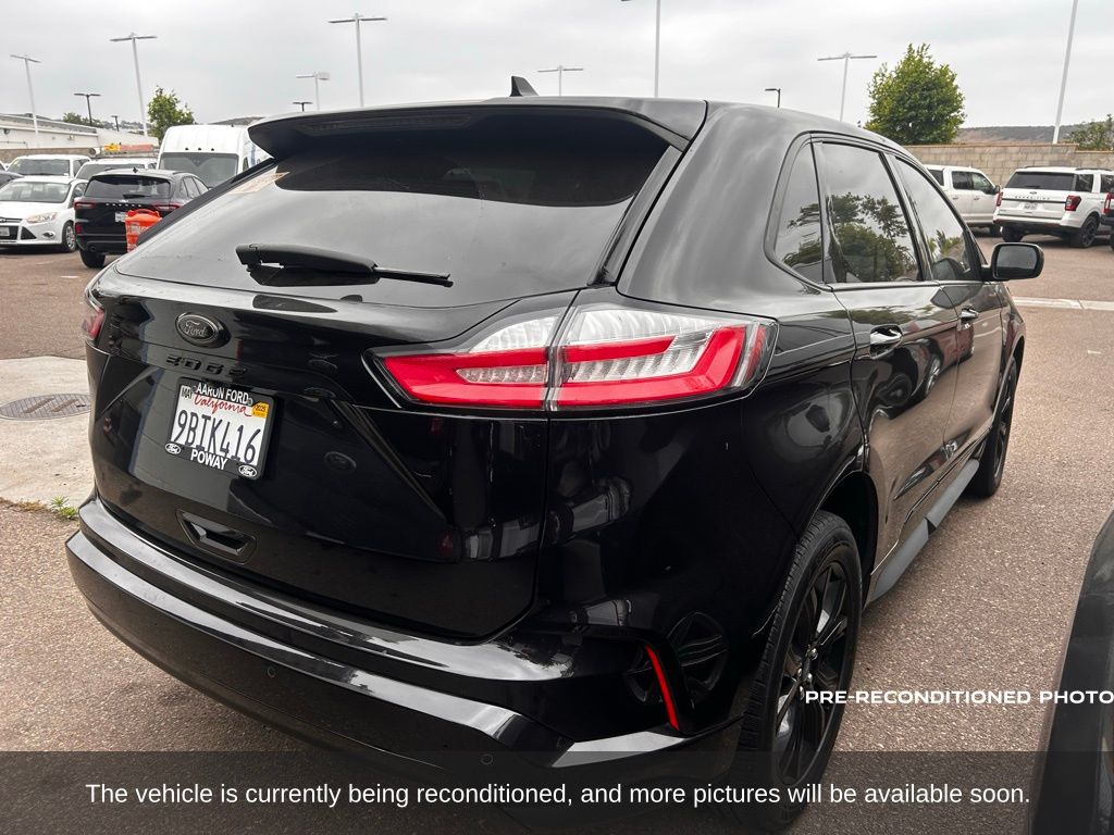 Used 2022 Ford Edge SE AWD SUV - photo 4