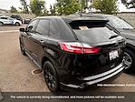 Used 2022 Ford Edge SE AWD SUV thumbnail 6