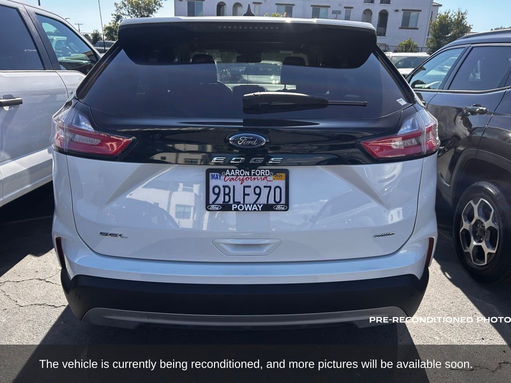 Used 2022 Ford Edge SEL AWD SUV - photo 5