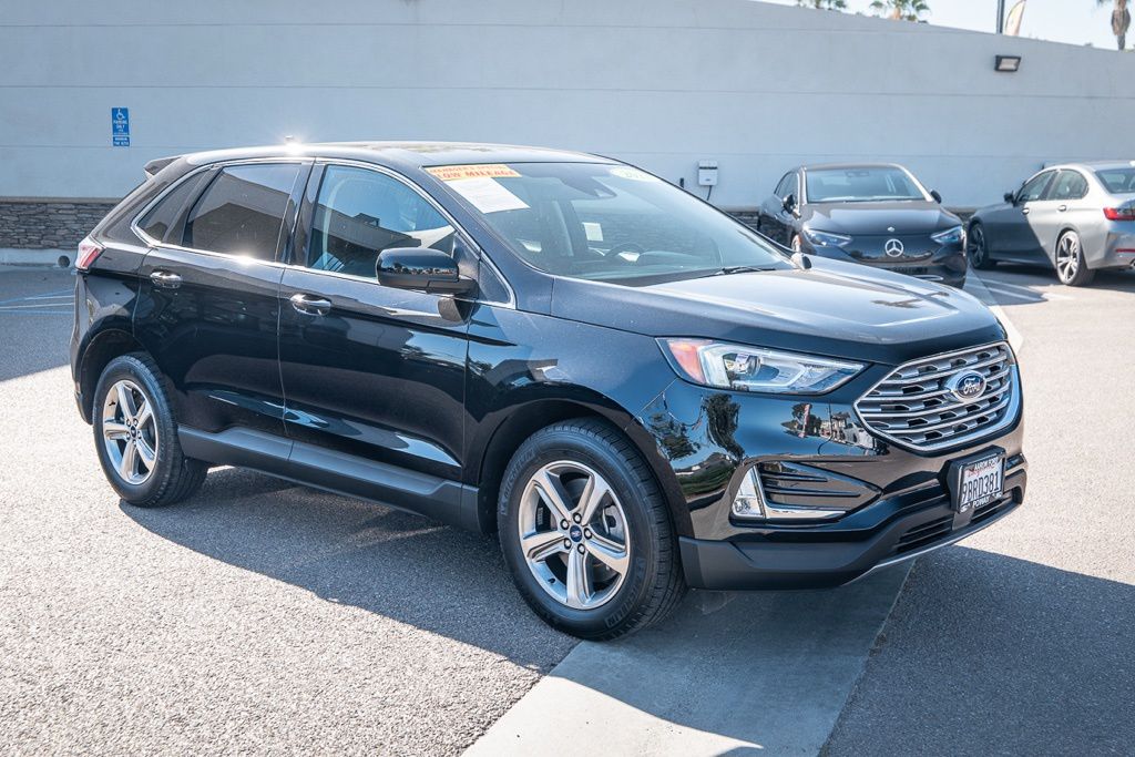 Used 2022 Ford Edge SEL AWD SUV - photo 3