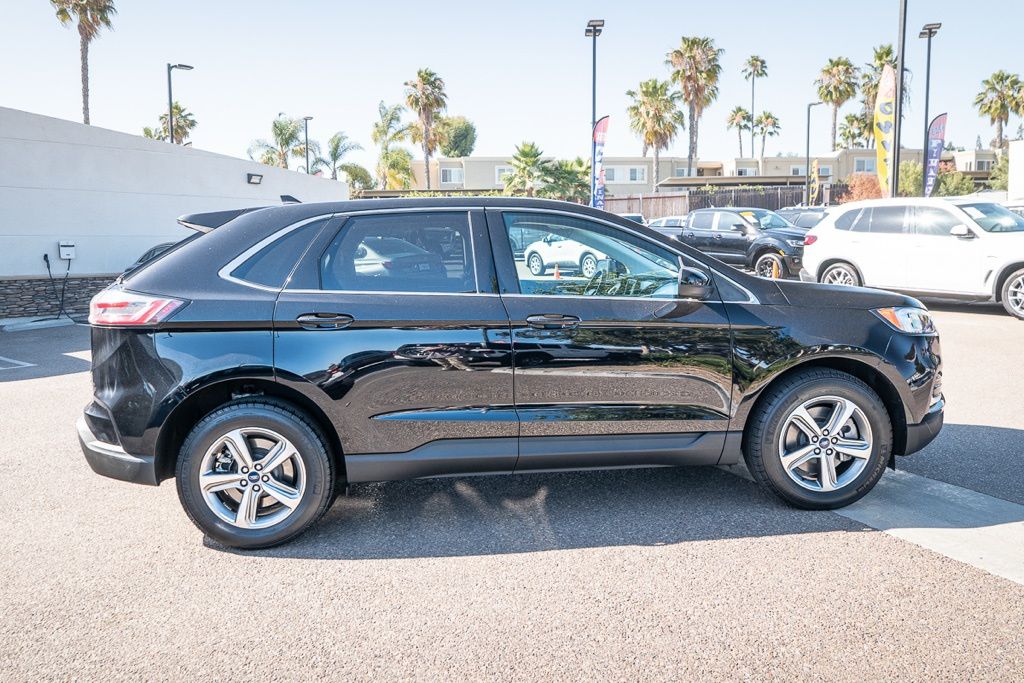 Used 2022 Ford Edge SEL AWD SUV - photo 4