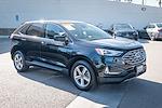 Used 2022 Ford Edge SEL AWD SUV thumbnail 3
