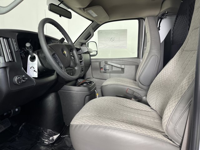 New 2025 Chevrolet Express 2500 Empty Cargo Van - photo 9
