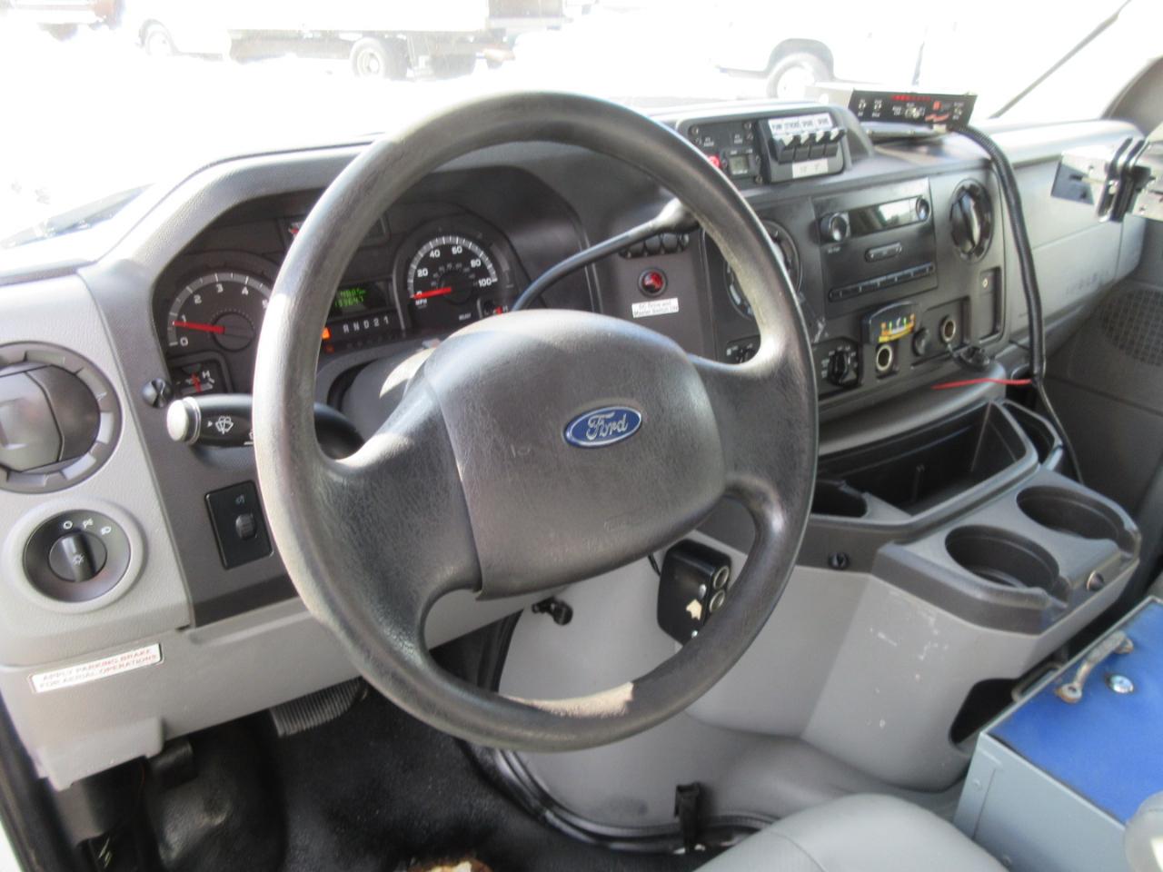 Used 2012 Ford E-350 Empty Cargo Van - photo 15